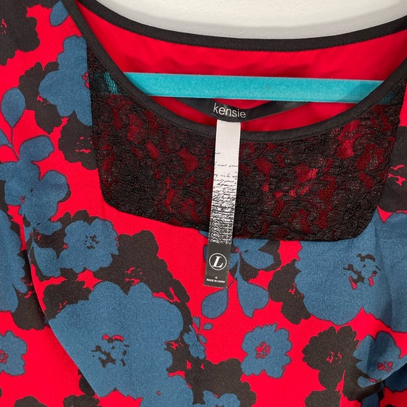 Kensie red floral dress. - Picture 4 of 4